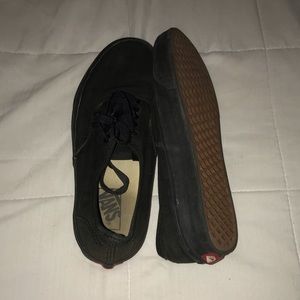Black Vans w Black Sole